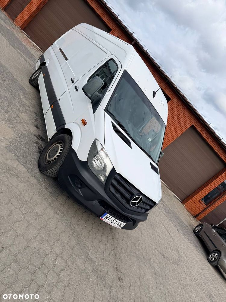 Mercedes-Benz SPRINTER - 4