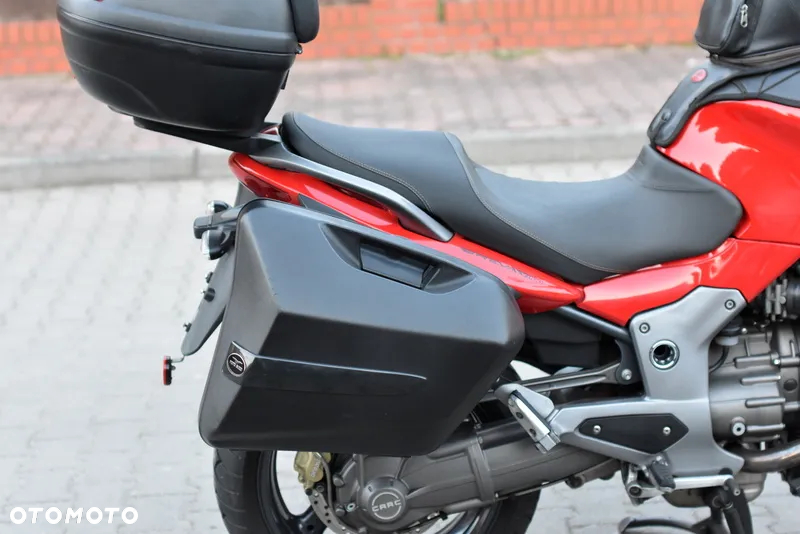 Moto Guzzi Breva - 10