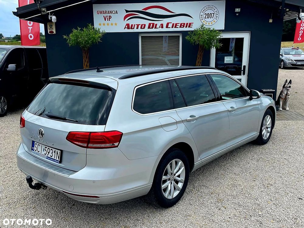 Volkswagen Passat 2.0 TDI (BlueMotion Technology) DSG Highline - 35
