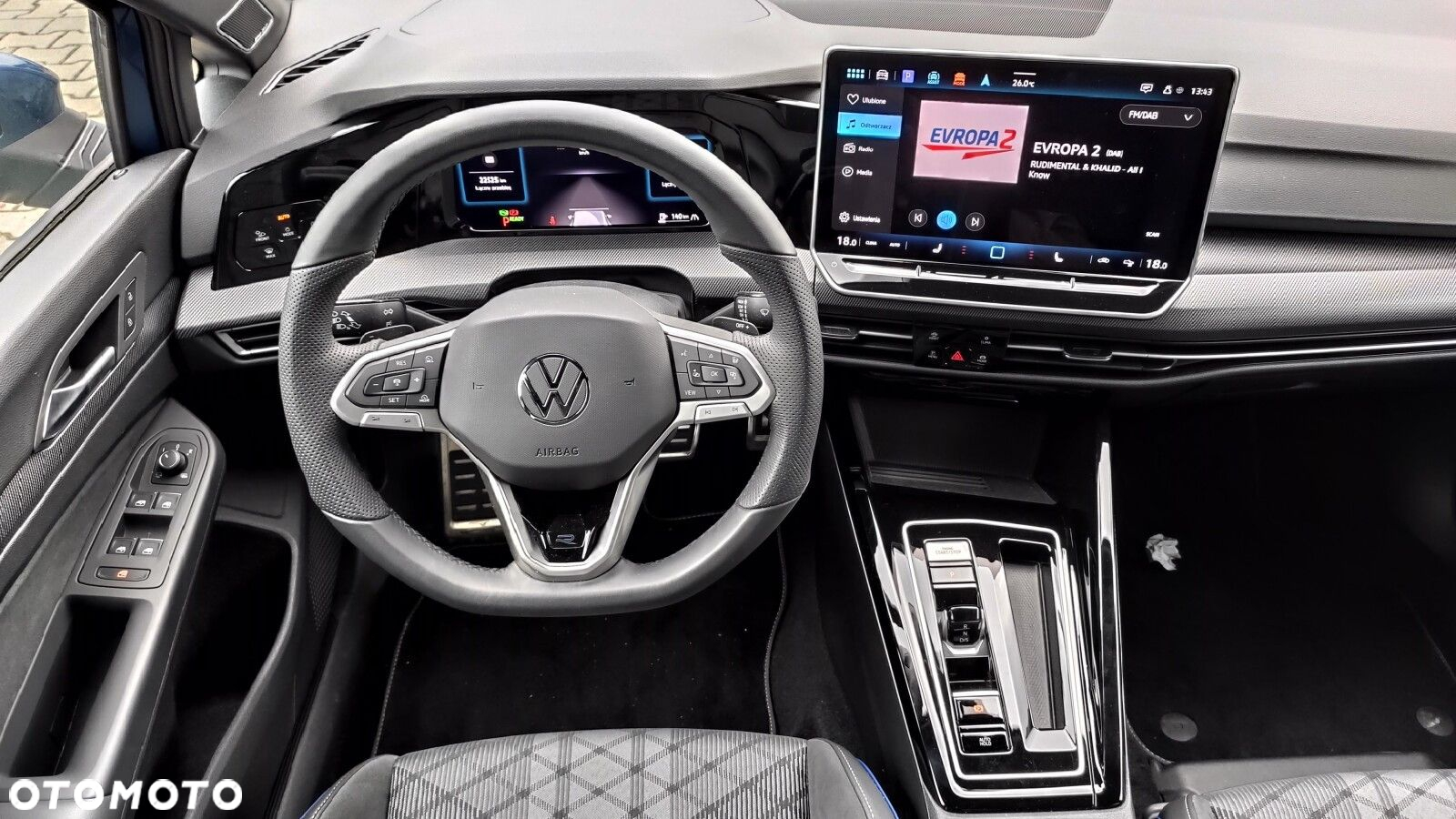 Volkswagen Golf - 9