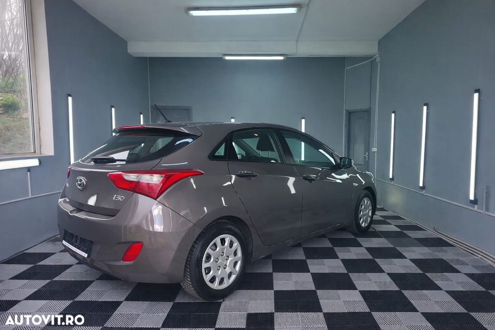 Hyundai i30 1.4 MPi Comfort+ - 3