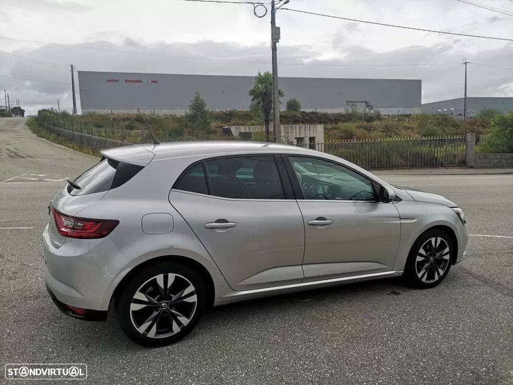 Renault Mégane - 10