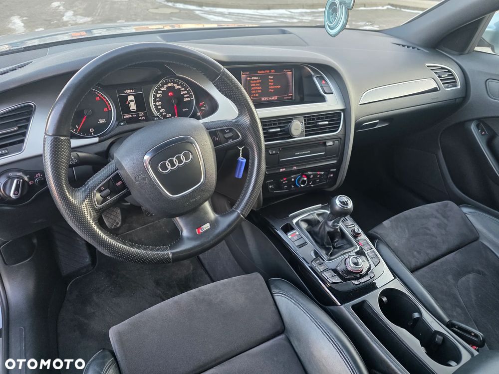 Audi A4 Avant 2.0 TDI DPF S line Sportpaket (plus) - 8