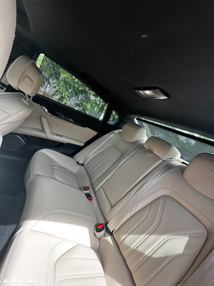Maserati Quattroporte D GranLusso - 16