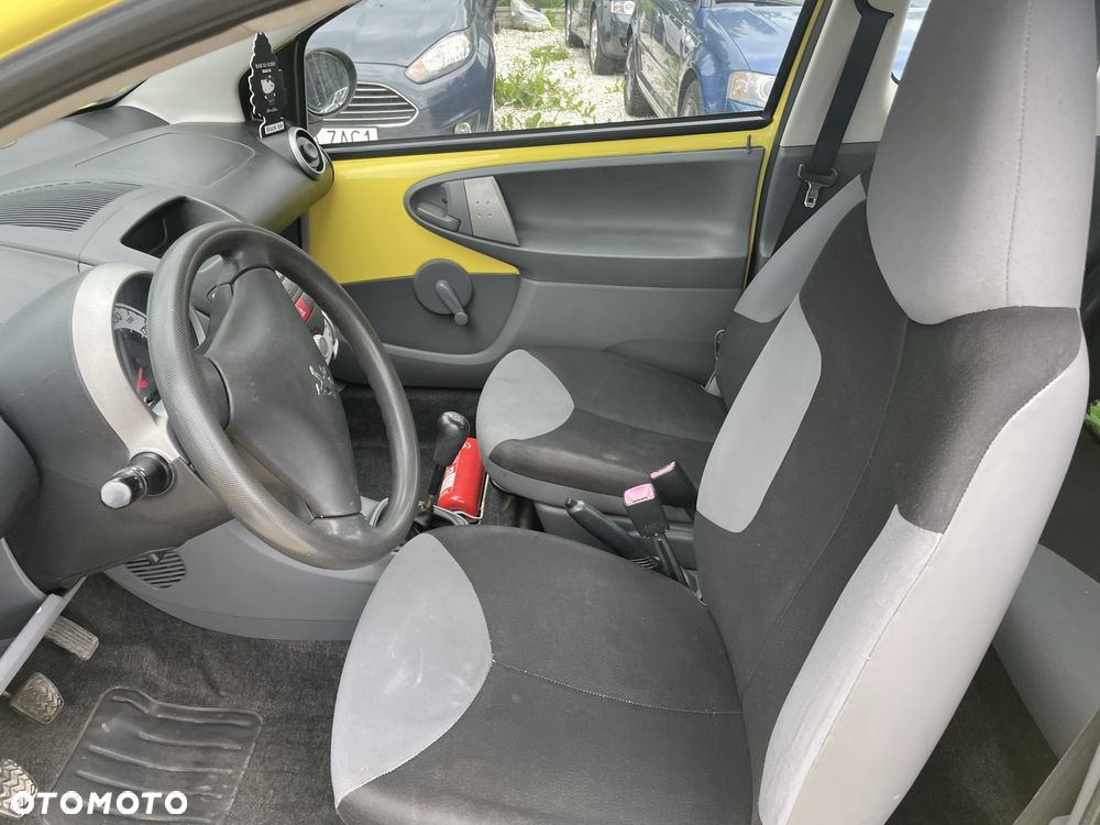 Peugeot 107 - 8
