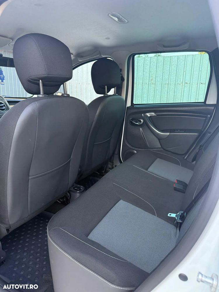 Dacia Duster 1.5 dCi 4WD Prestige jante 16" - 7