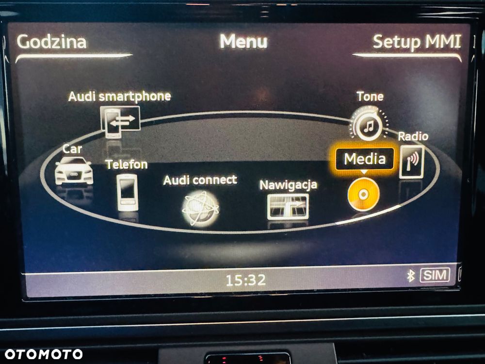 Audi A6 Avant 2.0 TDI Quattro S tronic - 24