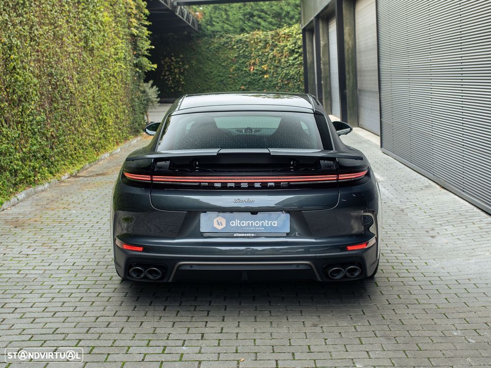 Porsche Panamera Turbo E-Hybrid - 10