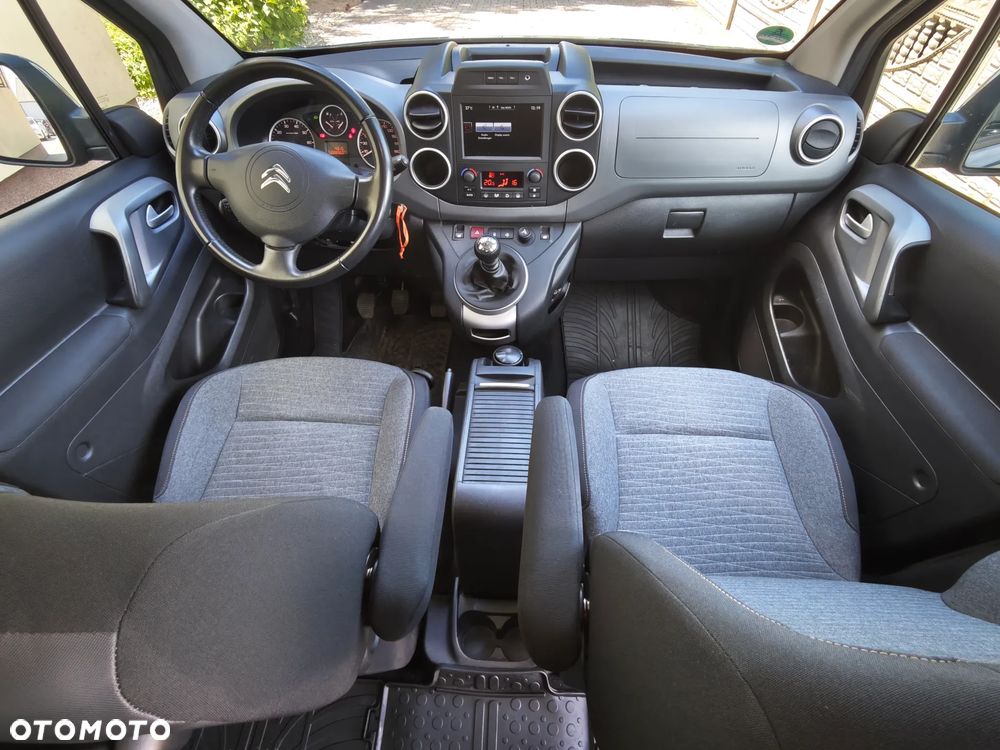 Citroën Berlingo Multispace BlueHDi 120 S&S SHINE - 28