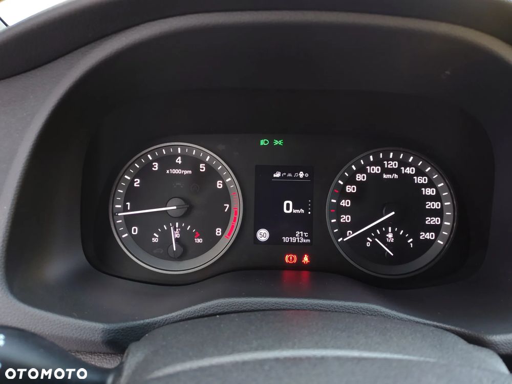 Hyundai Tucson 1.6 GDI BlueDrive GO 2WD - 17