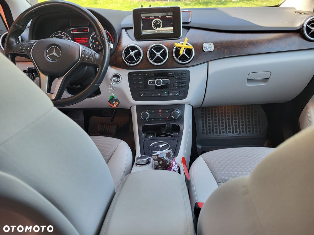 Mercedes-Benz Klasa B 200 (BlueEFFICIENCY) 7G-DCT - 10