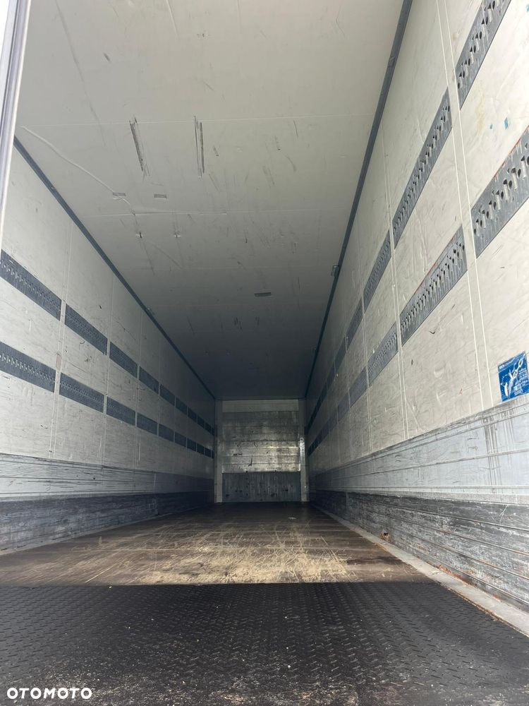 Schmitz Cargobull - 23