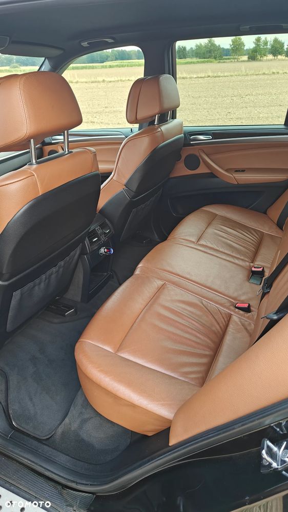 BMW X5 3.0sd xDrive - 16