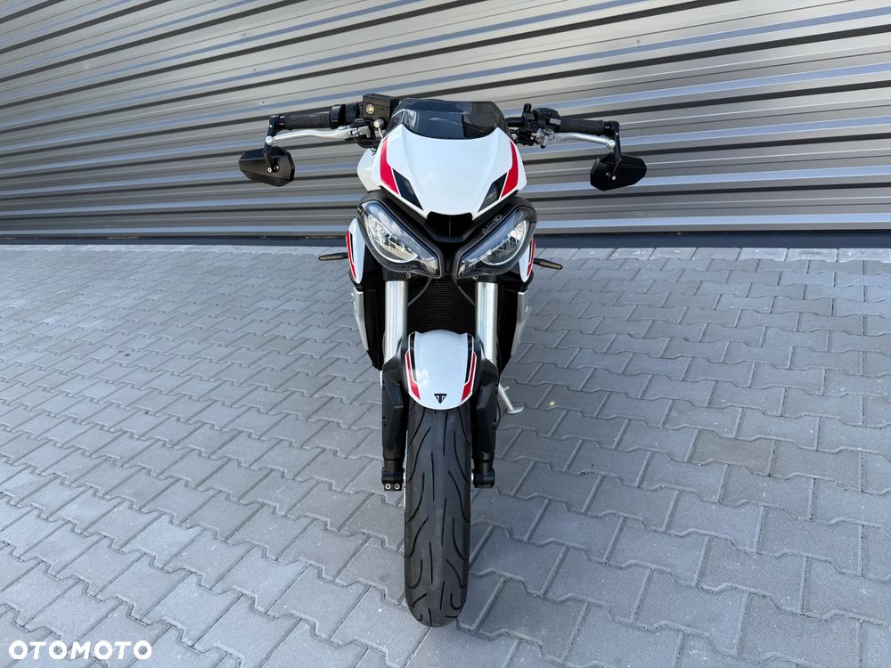 Triumph Street Triple - 2