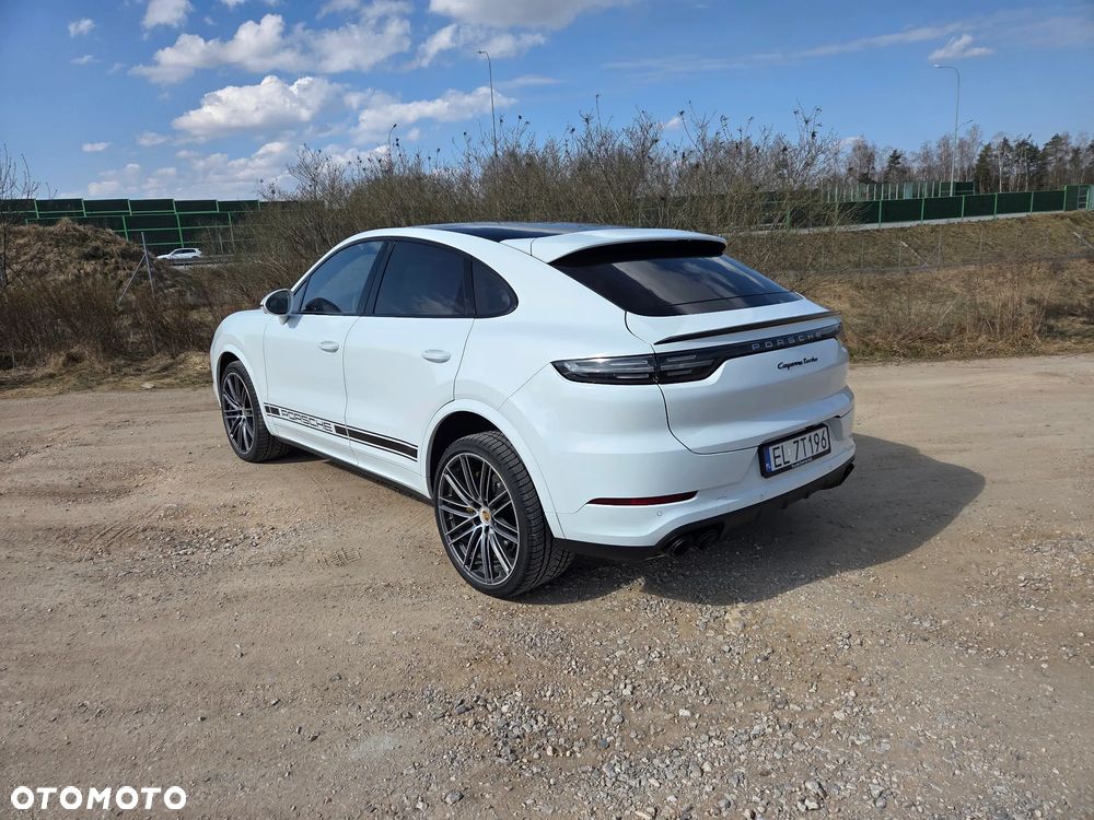 Porsche Cayenne - 8