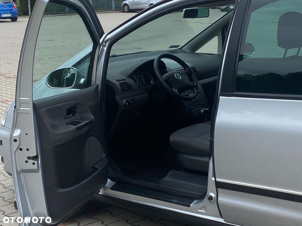 Volkswagen Sharan 1.8T Highline Tiptr - 7