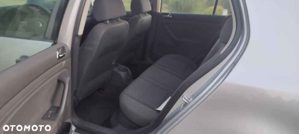 Volkswagen Golf 1.4 Comfortline - 6