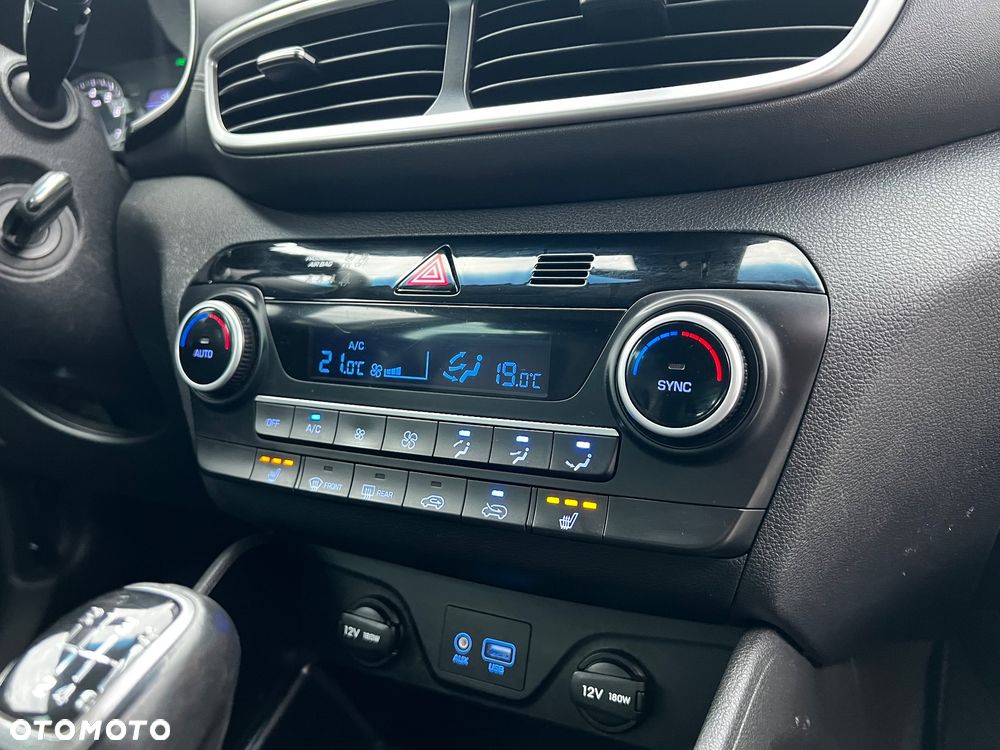 Hyundai Tucson blue 1.6 GDi 2WD Navi - 33