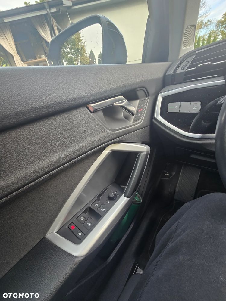 Audi Q3 - 11