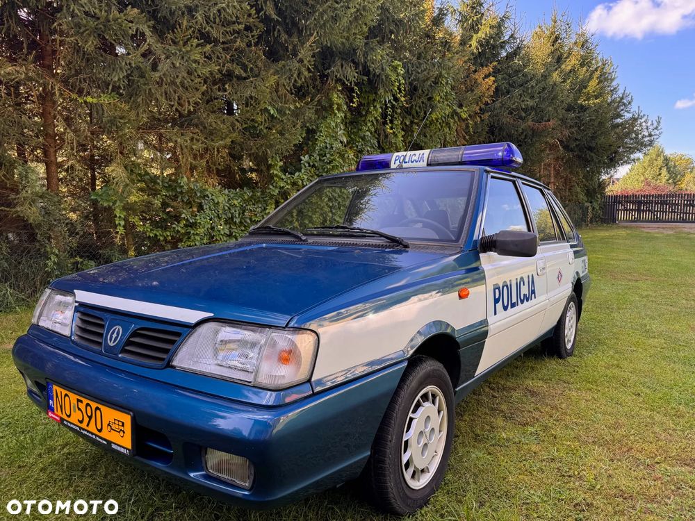 Polonez Caro - 1
