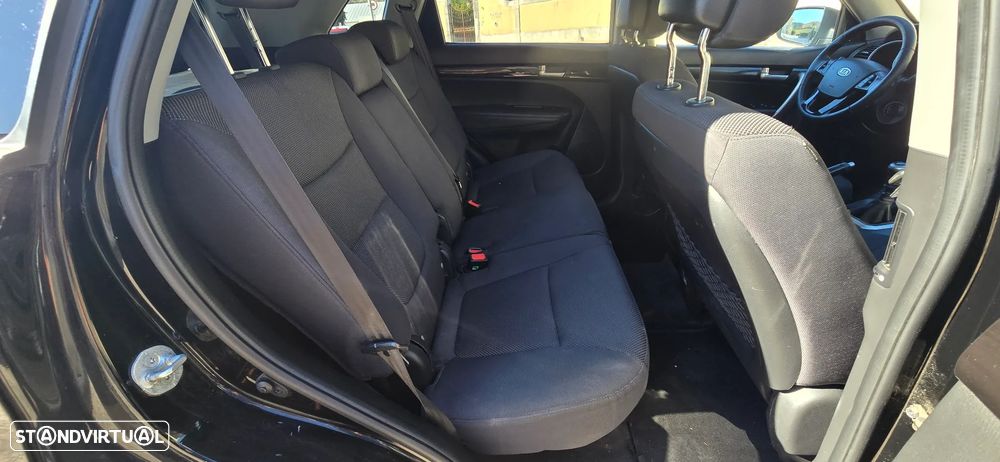 Kia Sorento 2.2 CRDi EX - 16