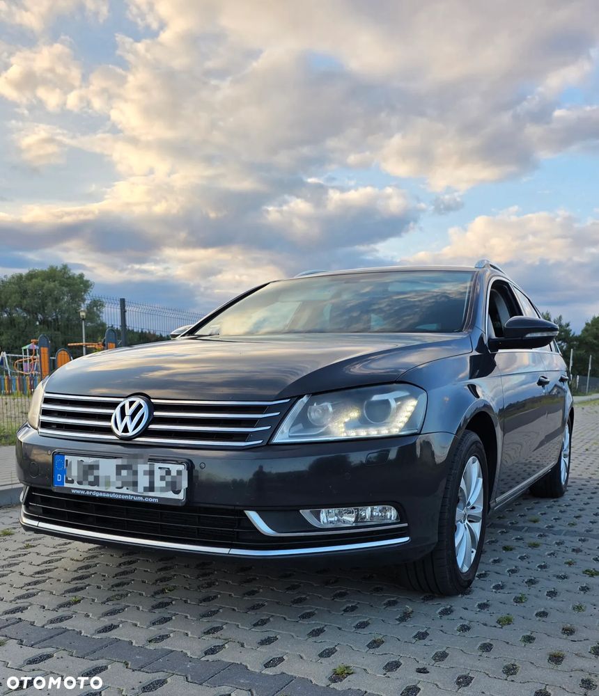 Volkswagen Passat - 26