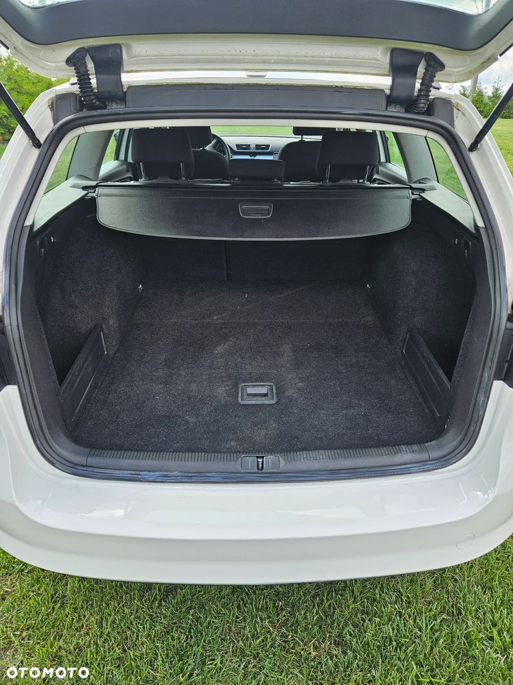 Volkswagen Passat - 9