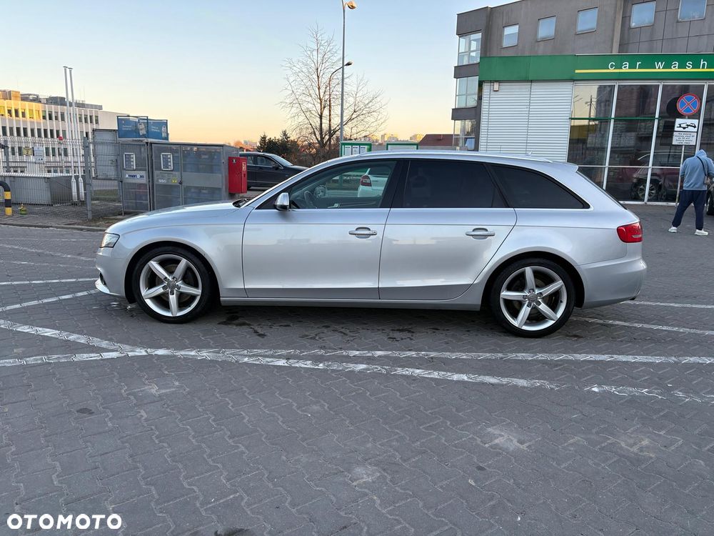 Audi A4 Avant - 5