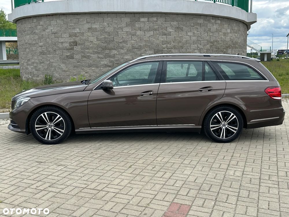Mercedes-Benz Klasa E 200 7G-TRONIC Avantgarde - 22