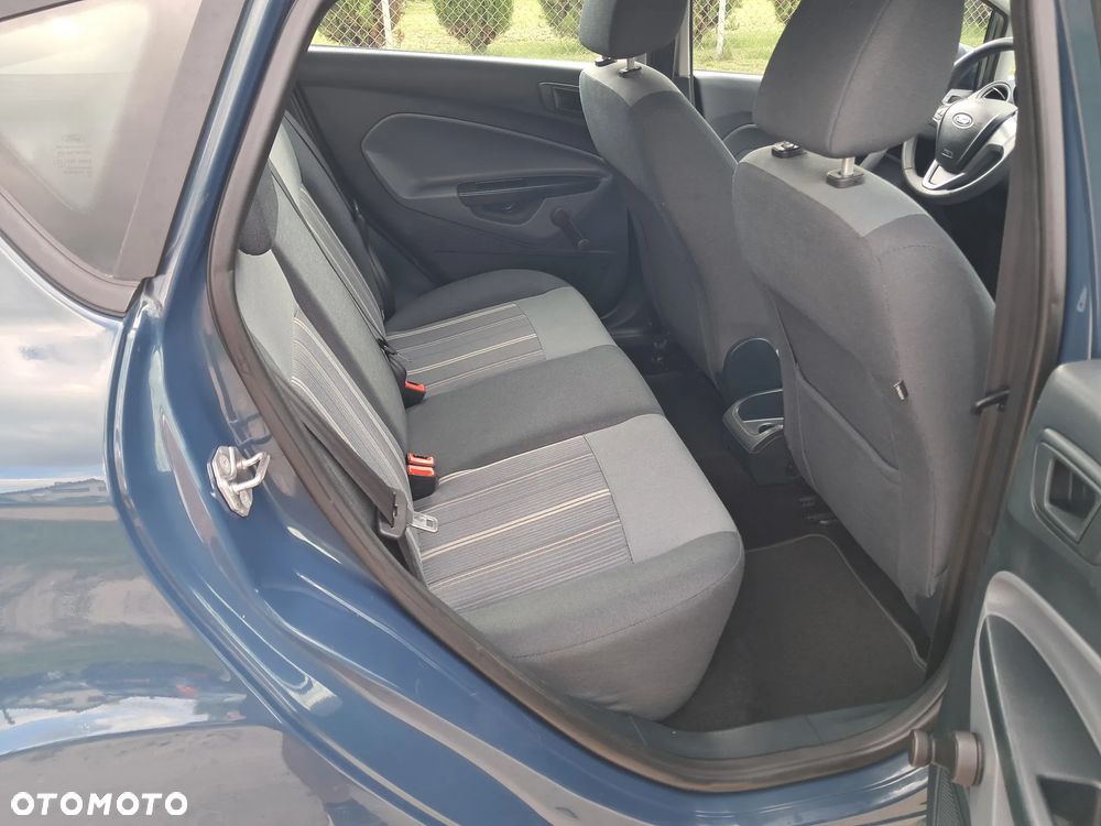 Ford Fiesta 1.25 Ambiente - 19