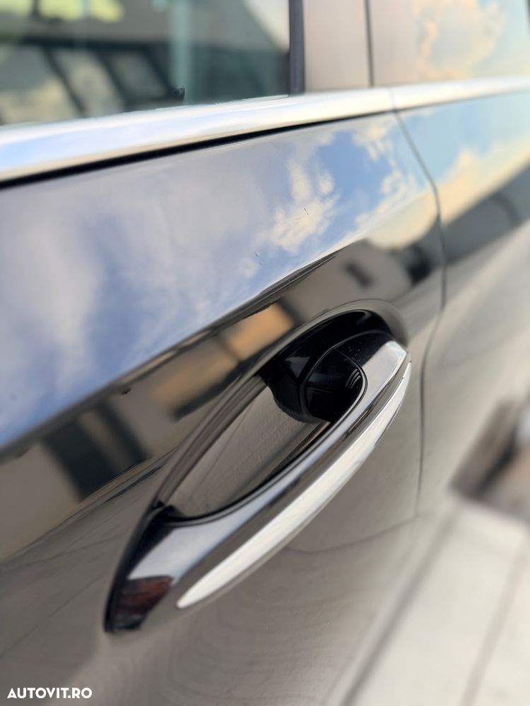 BMW Seria 5 520d AT - 14