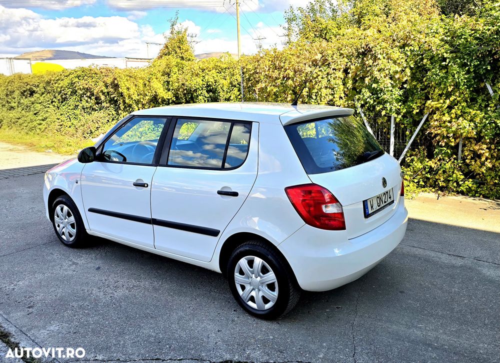 Skoda Fabia - 12