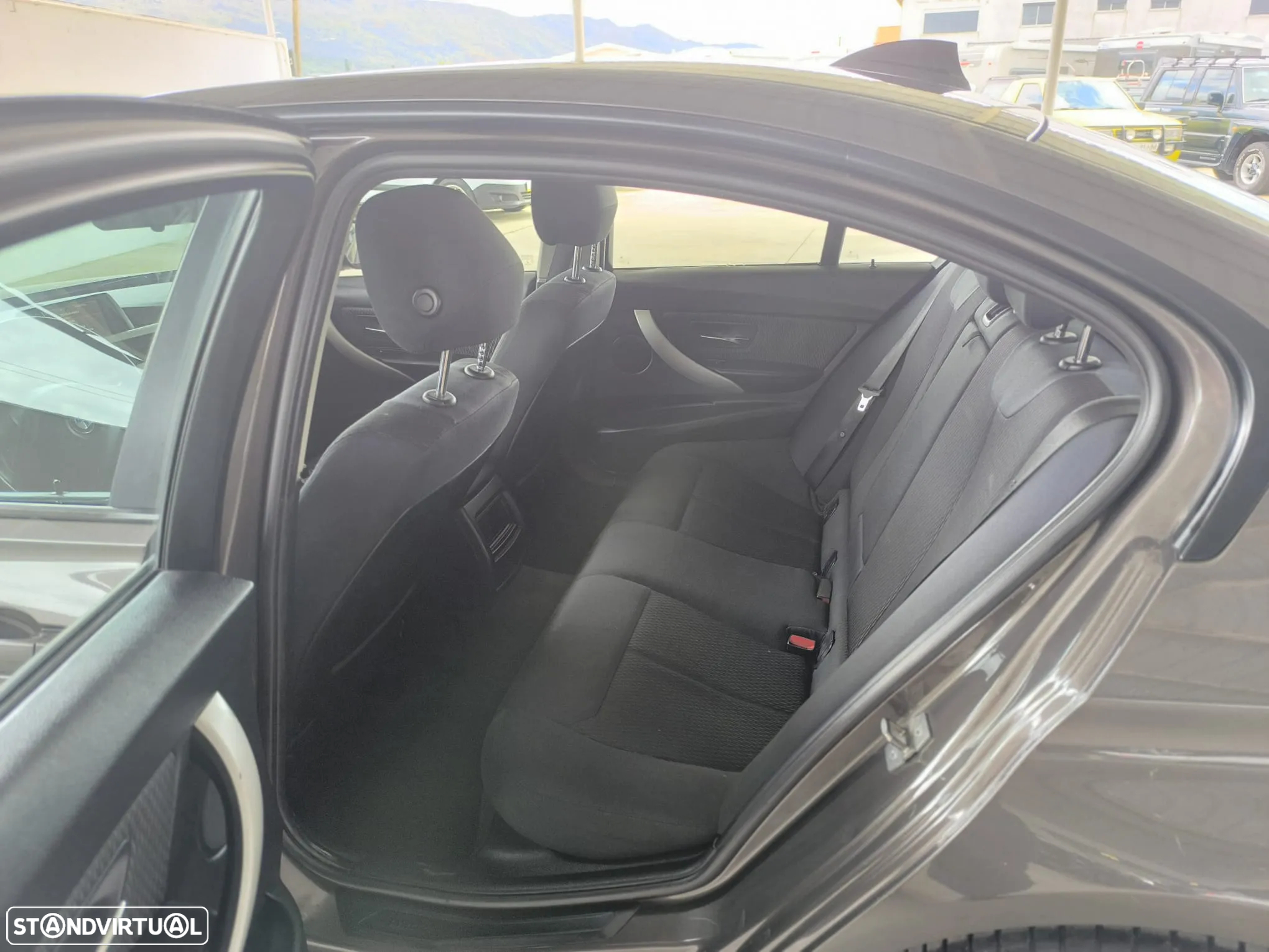 BMW 316 d Advantage - 18