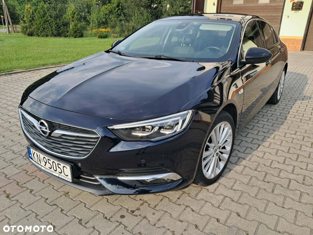 Opel Insignia 1.5 T Enjoy S&S Eco - 11