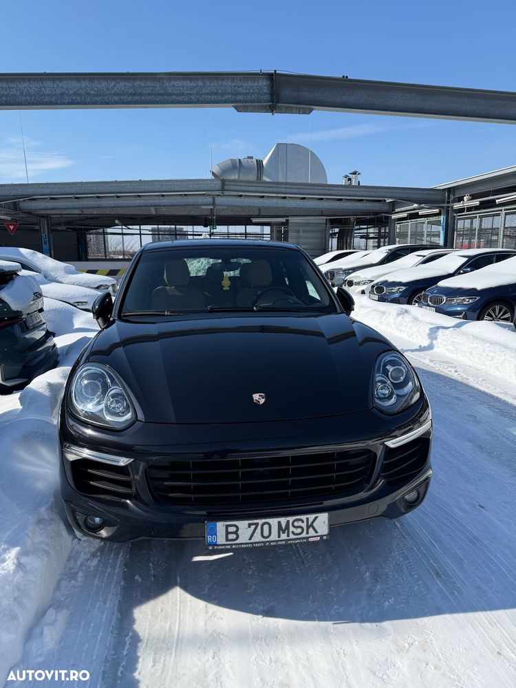 Porsche Cayenne Platinum Edition - 2