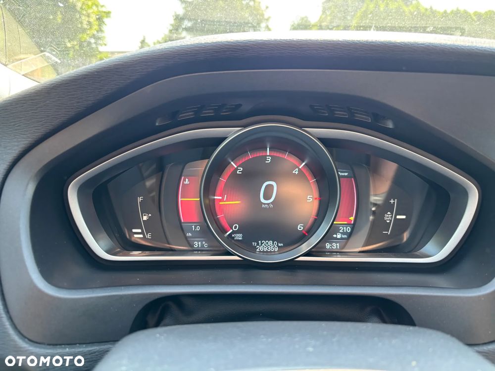Volvo V40 Cross Country D2 Kinetic - 6