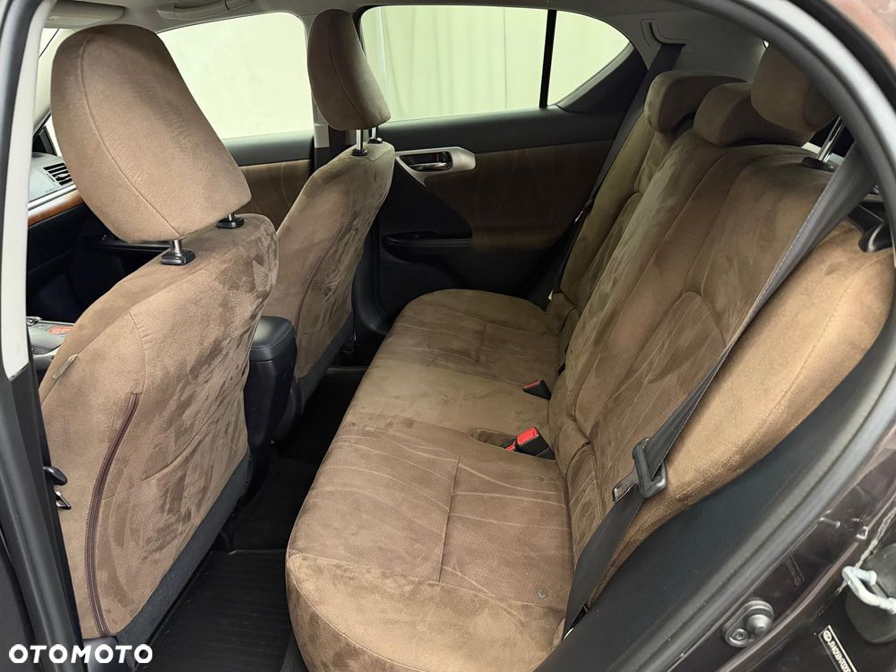 Lexus CT 200h Elegance - 10