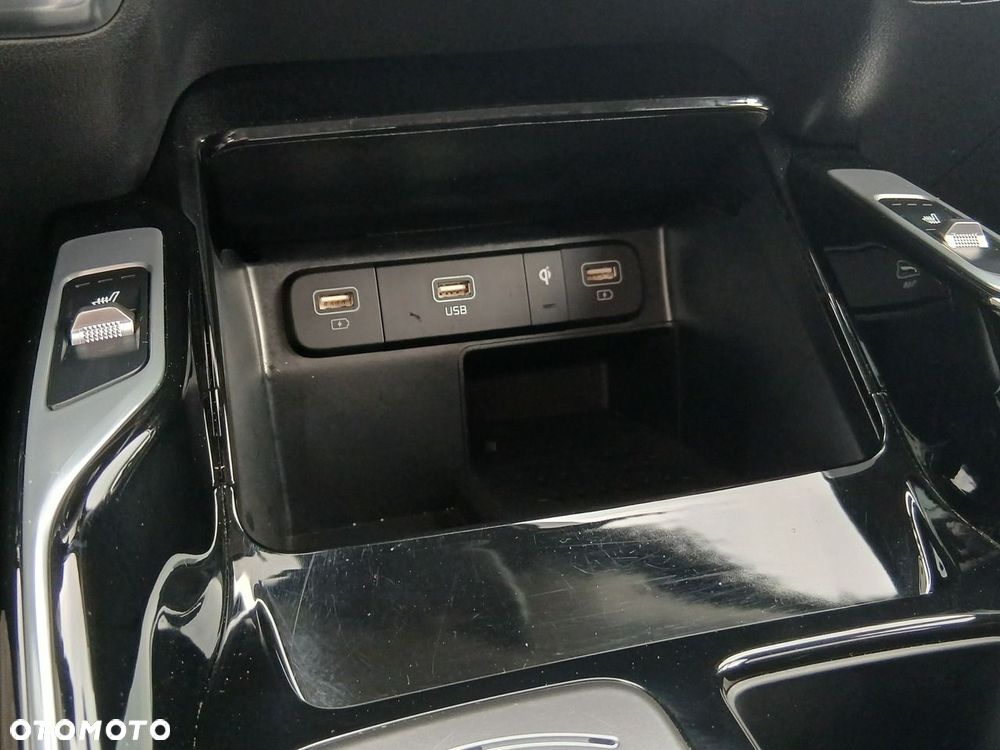 Kia Sorento - 27