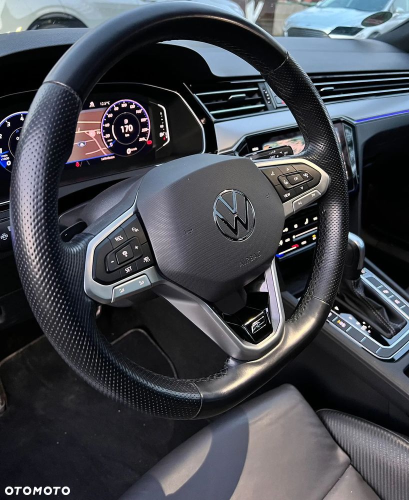 Volkswagen Passat 2.0 TSI Elegance DSG - 11