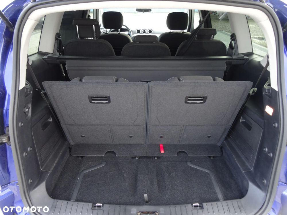 Ford S-Max - 18