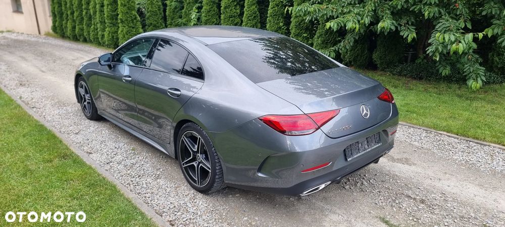 Mercedes-Benz CLS 300 d 9G-TRONIC AMG Line - 4