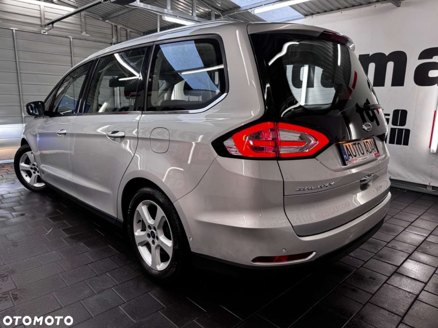 Ford Galaxy - 13
