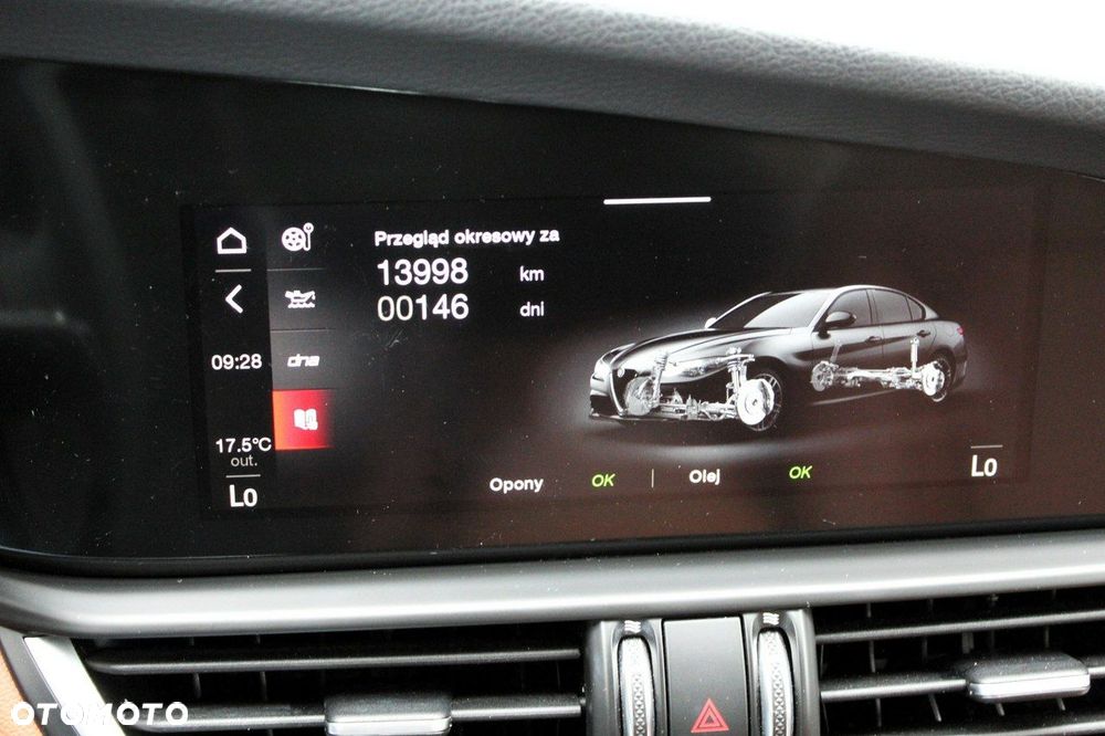Alfa Romeo Giulia - 24
