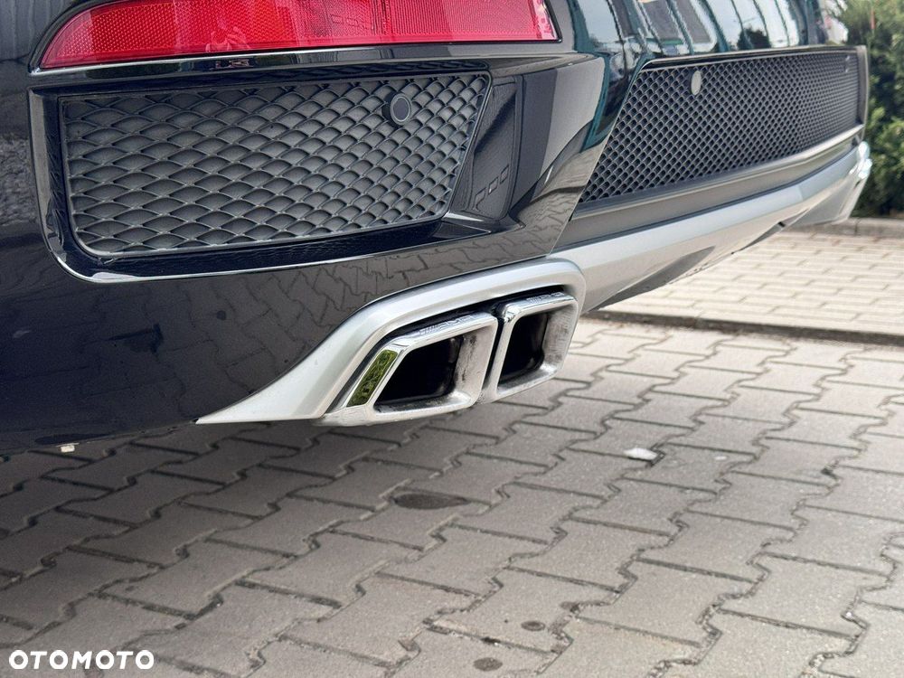 Mercedes-Benz GL - 12