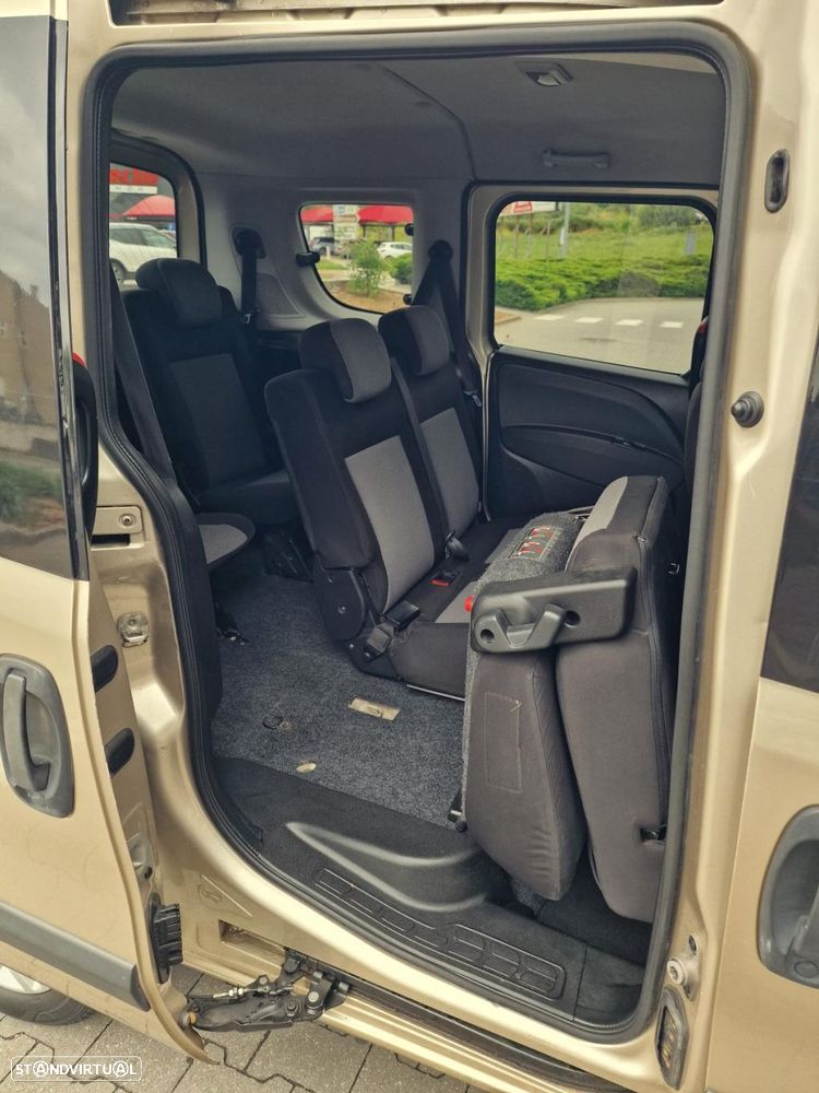 Fiat Doblo 1.3 M-Jet 7L Start&Stop - 19