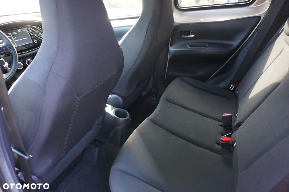Toyota Aygo x-style - 8