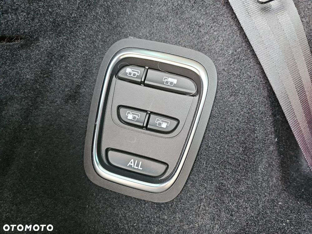 Renault Scenic 1.3 TCe FAP Intens - 21