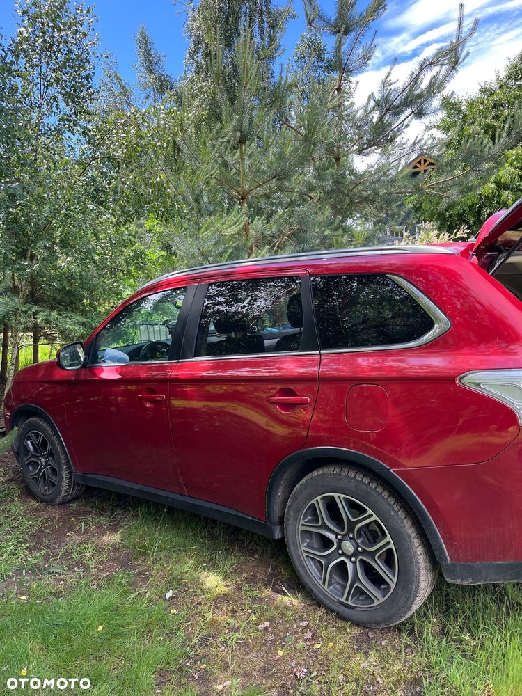 Mitsubishi Outlander 2.0 Intense + 4WD CVT - 6