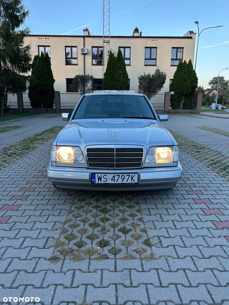 Mercedes-Benz Klasa E - 3