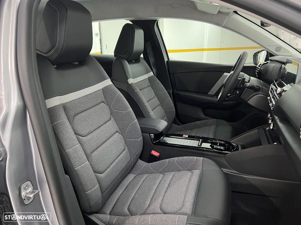 Citroën C4 1.2 PureTech Feel Pack EAT8 - 24